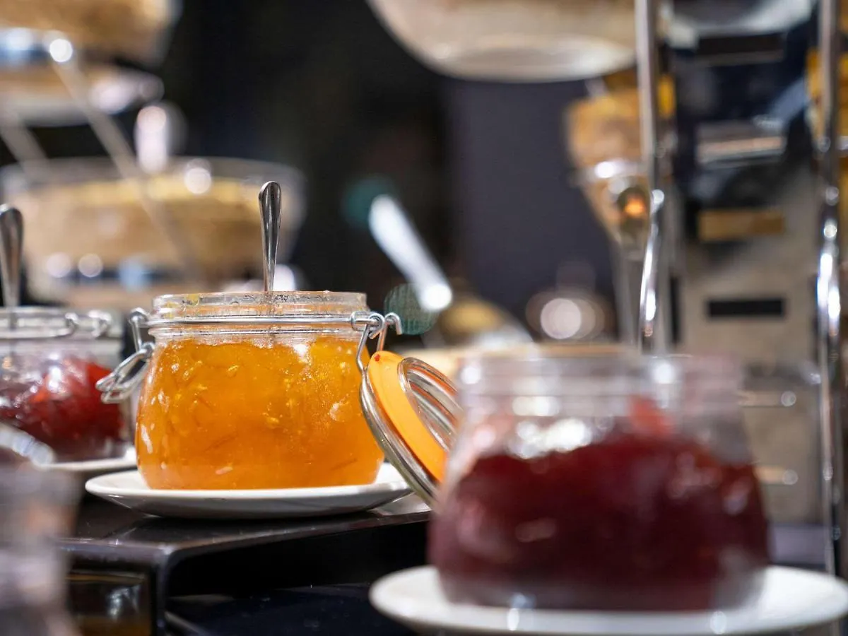 Novotel Edinburgh Park Hotel