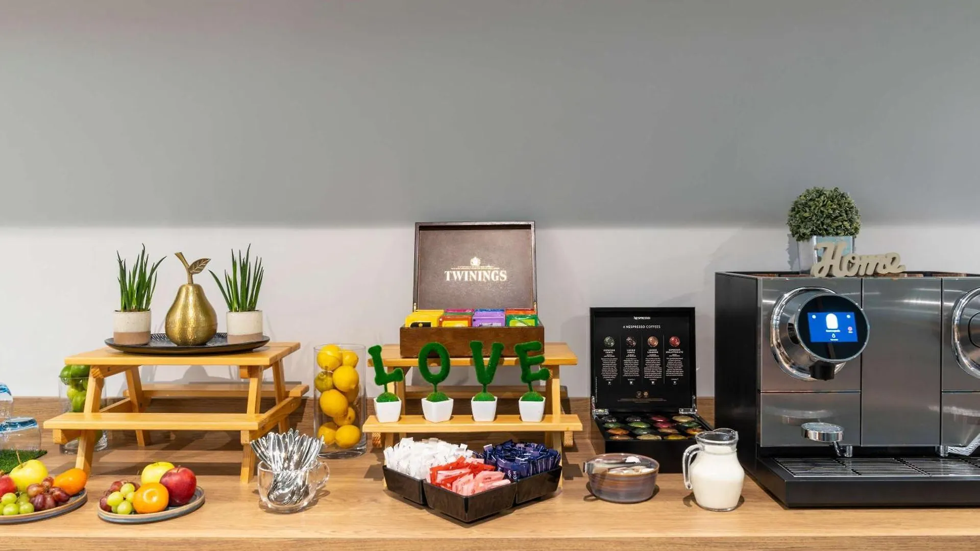 Novotel Edinburgh Park 4*,  United Kingdom
