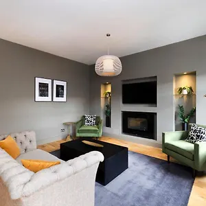 Joivy Luxury On George Street Apartment