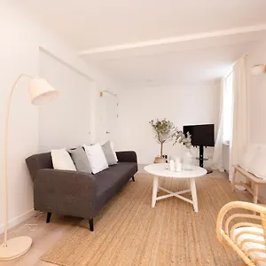 Altido Gorgeous Old Town Flat Apartment