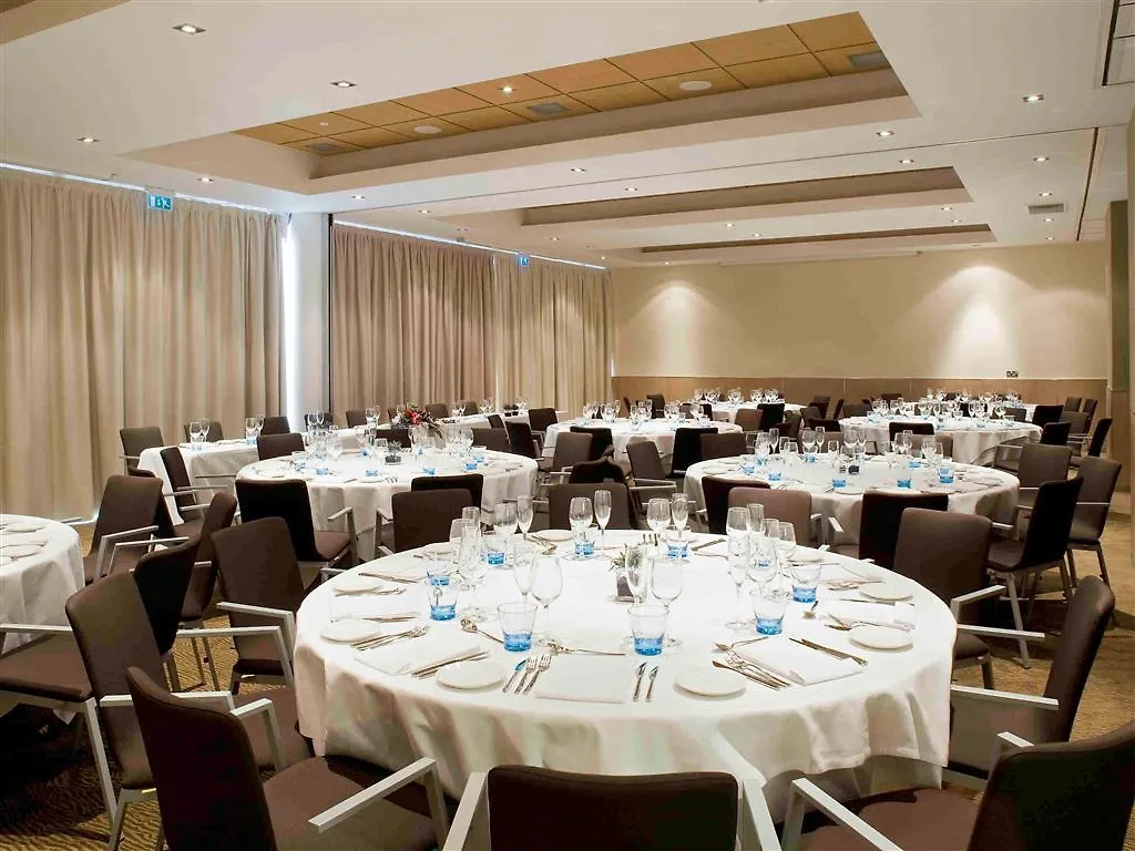 Novotel Edinburgh Park Hotel